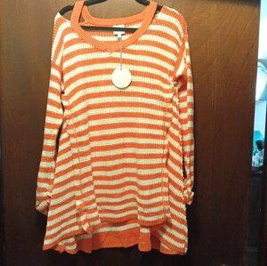 Hayden LA NWT 100% Cotton Hi/Low Cold Shoulder Knit Tunic Medium